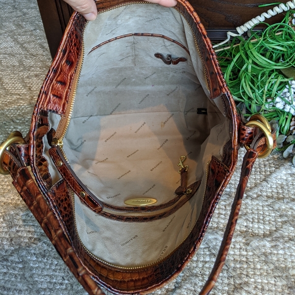 Brahmin woven tote - Picture 5 of 8
